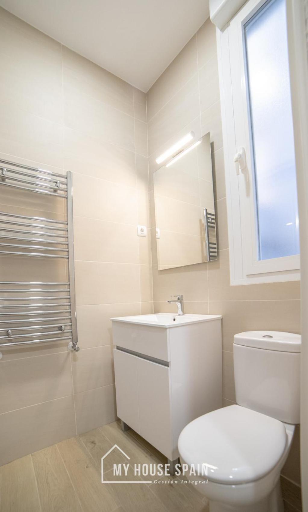 Myhousespain - Acogedor Piso Con Patio En Chamberi マドリード エクステリア 写真