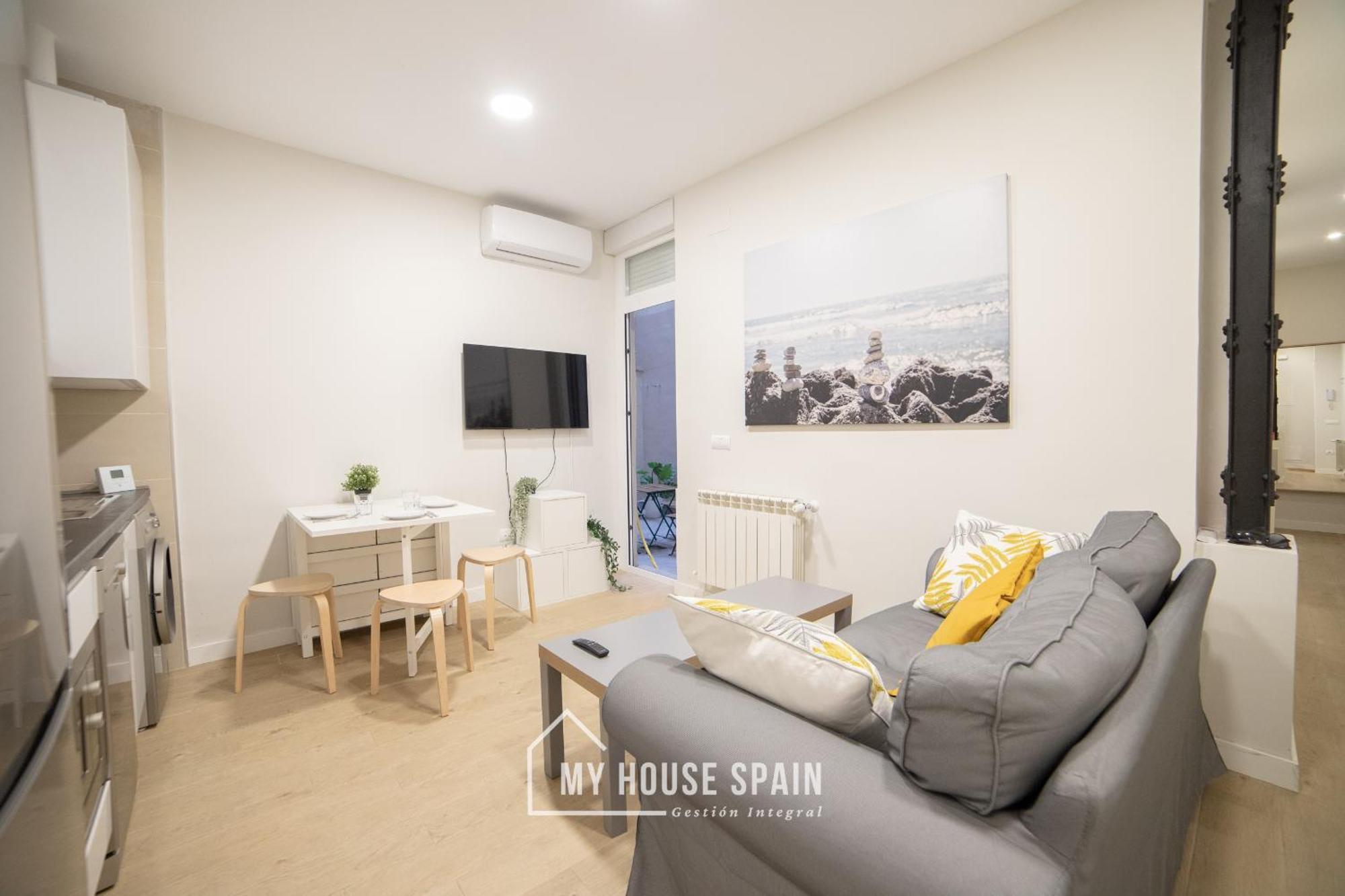 Myhousespain - Acogedor Piso Con Patio En Chamberi マドリード エクステリア 写真