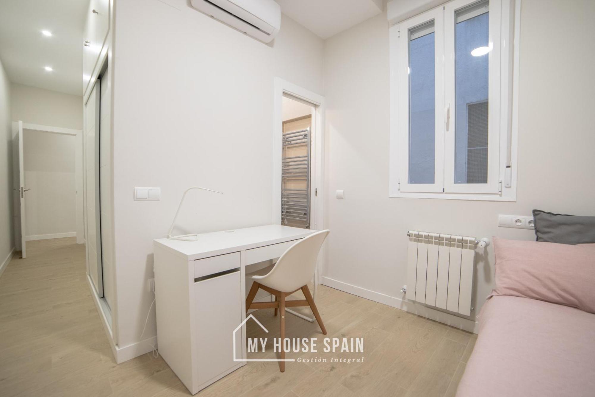Myhousespain - Acogedor Piso Con Patio En Chamberi マドリード エクステリア 写真